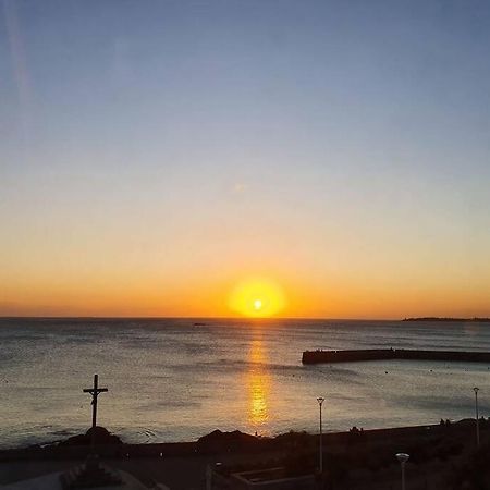 Le Phare De La Croix Pleine Vue Mer Centre Ville Concarneau Bagian luar foto