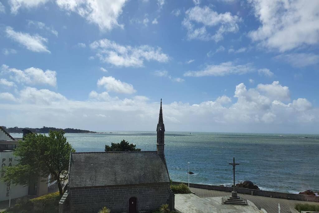 Le Phare De La Croix Pleine Vue Mer Centre Ville Concarneau Bagian luar foto